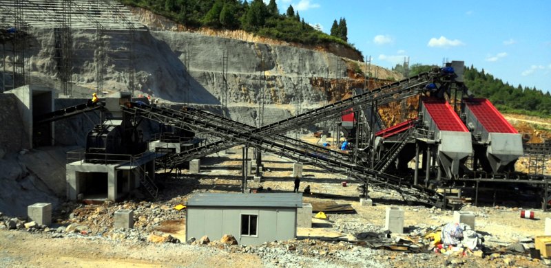 反擊式破碎機(jī)