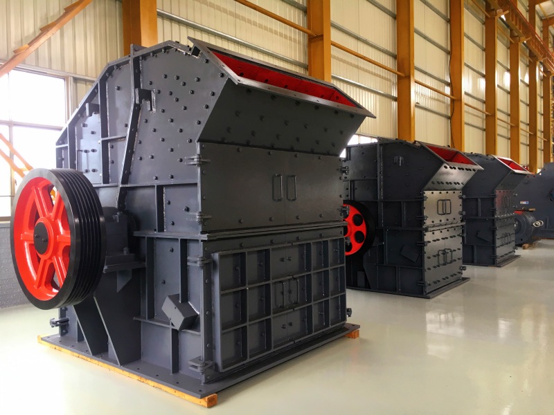 破碎機型號選擇指南：如何找到最適合你的那一款