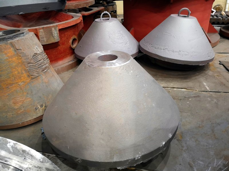 破碎機動錐體開裂原因與有效預防策略